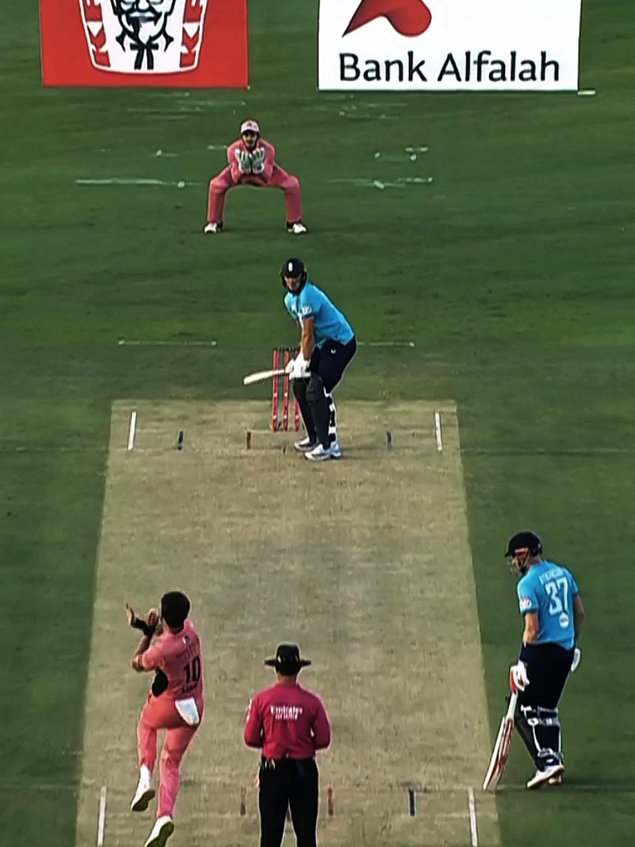 Safe As House King Bobby Brilliant On the Field... 🔥❤🎶#fyp #fyp #king #babarazam #kamixarsi 