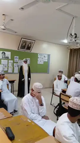 😂😂{#اكسبلور #fyp #عمان #الشعب_الصيني_ماله_حل😂😂🏃🏻‍♀️ #مسقط 