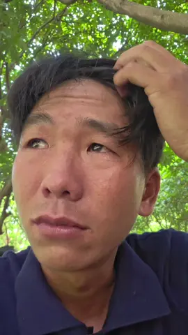 Bài Đăng 60: nhiều khi đàn ông cũng biết khóc chứ , không phải đàn ông không biết khóc đâu #viral #fyp #hàngađuarăngvàng #viralvideo #xuhướng 