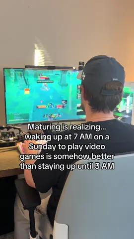 Maturing is realizing… waking up at 7 AM on a Sunday to play video games is somehow better than staying up until 3 AM #worldofwarcraft #videogames #pcgaming #sunday 