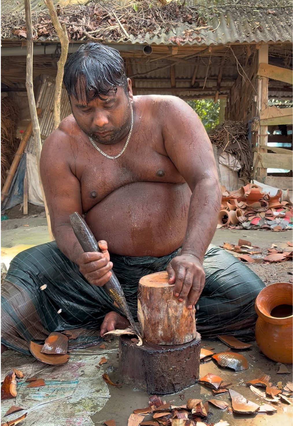 Amazing Wooden Water Pot! 🪵✨ A Beautiful Alternative to Traditional Clay Pots #Woodworking #DIYCrafts #EcoFriendly #craftsmanship 