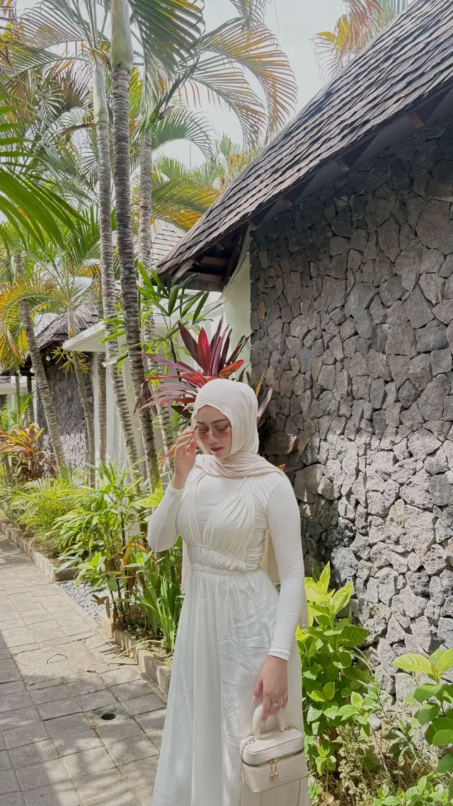 #bali #seminyakbeach #balinese #outfitideas 