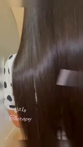 #Lissage  #CheveuxBrillants  #HairTransformation   #girltherapie 