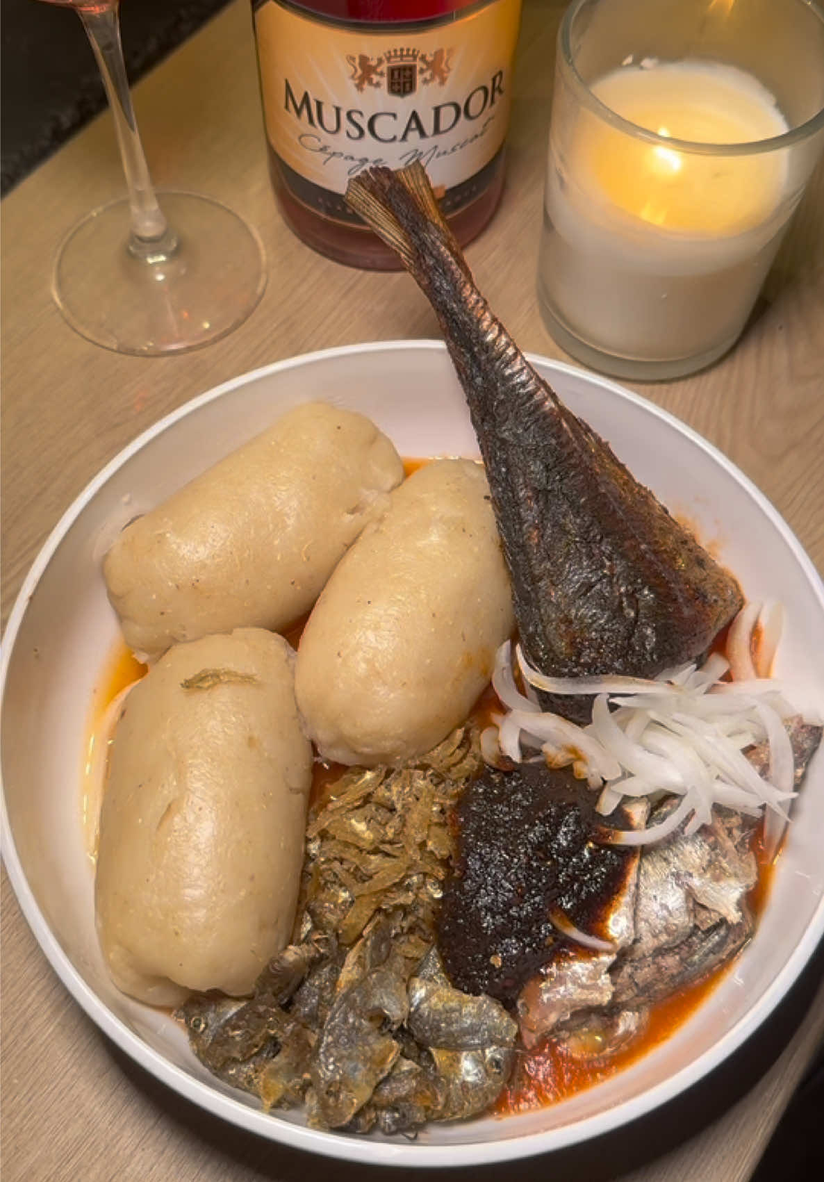 👩🏾‍🍳😩petit retour dans nos assiettes et aujourd’hui c’est du KHOM / DOKOUNOU 👩🏾‍🍳🫧🩷🩷✨🇫🇷🇹🇬🇧🇯, ça me manque tellement de rentrer chez moi 😭🫧✨mais bon en attendant on peu se faire plaisir comme un peu .#naya_miam 