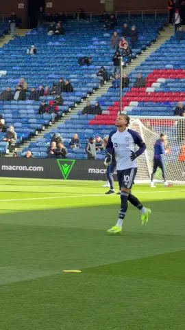 Osula Warm Up Cam 🎥 #Newcastle #CrystalPalace #PremierLeague #SelhurstPark 