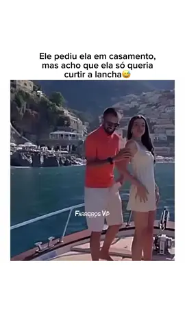 @augustoeruanvictor  Ele pediu ela em casamento, mas acho que ela só queria curtir a lancha😅 #augustoeruanvictorcy