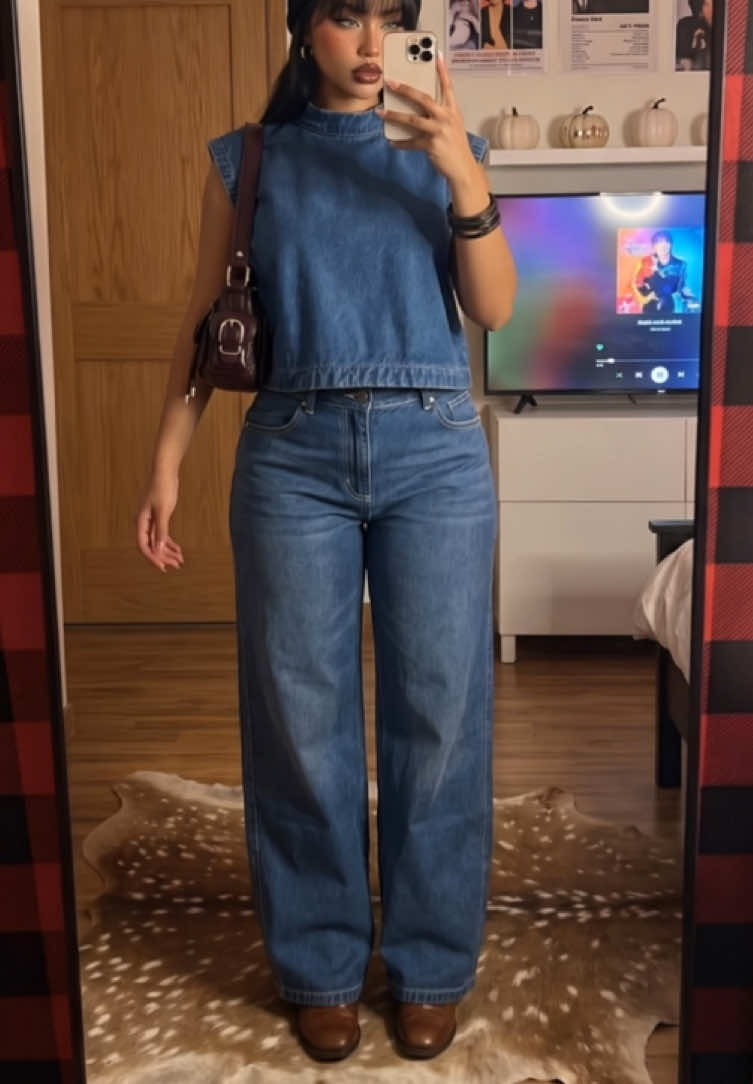 #viral #outfitinspo #fyp #falldealsforyou #denim