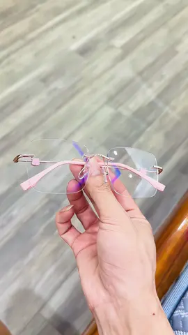 Kính không viền thời trang UV4
