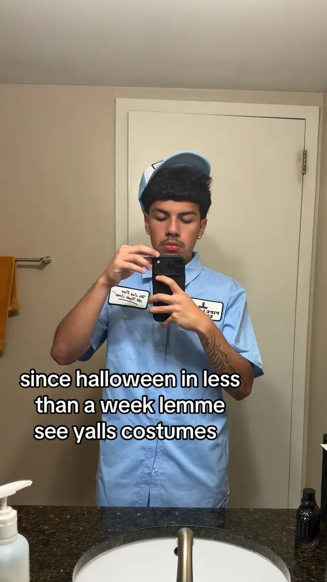 #costumes #halloween #chi #fyp #viral 