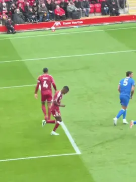 What a beautiful goal by Isak🥹❤️#liverpoolfc #lfc #liverpoollfc 