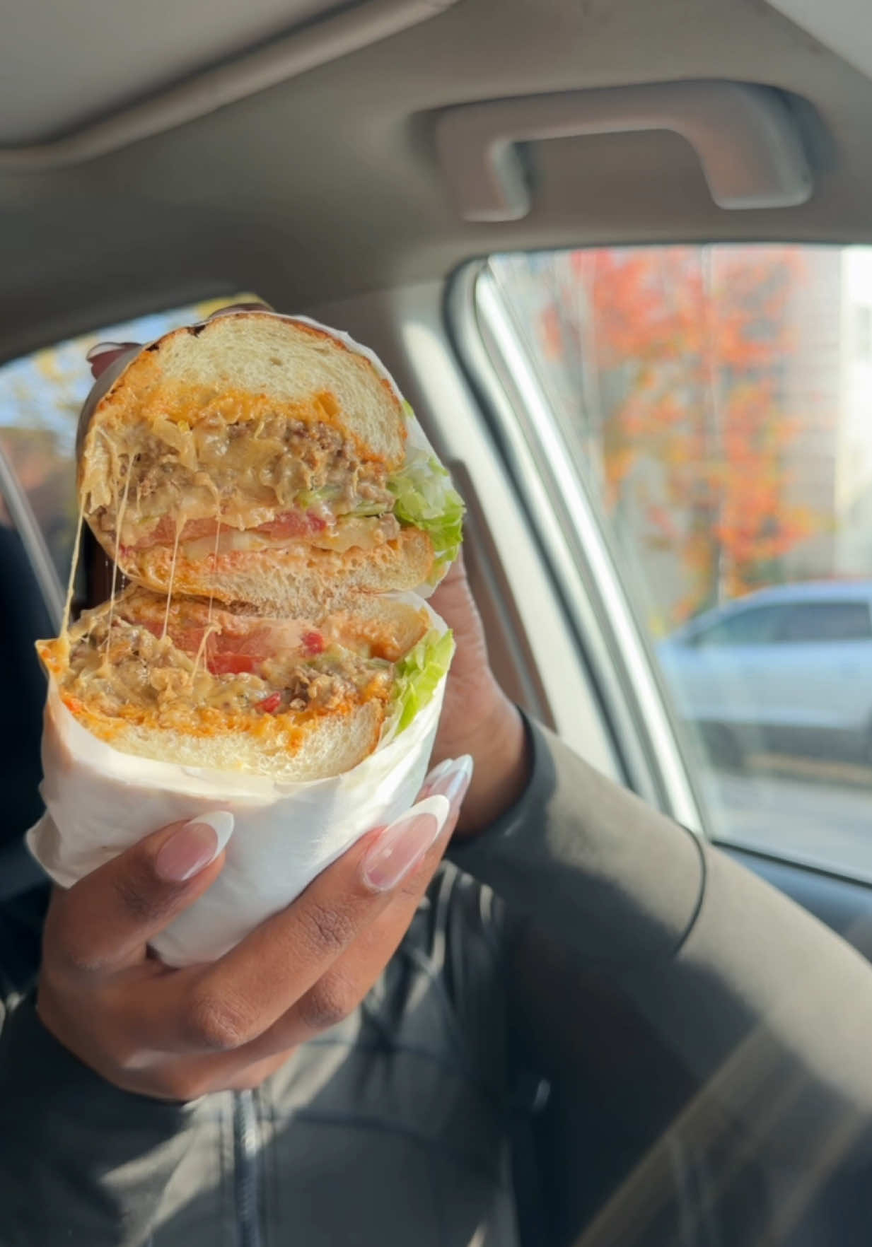 Just finding out you can get a chopped cheese in Minneapolis!? Tbh they aren’t like the actual nyc ones buttt I would say they were pretty solid. Definitely check out Little Bird Delicatessen & Gelateria and Little Tijuana Neighborhood Lounge in Minneapolis 🍴 #minnesota #minneapolis #choppedcheese #mpls #twincities 