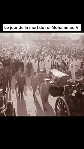 Le Jour Tragique de la Disparition du Roi Mohammed V (26 Février 1961) 🌍🇲🇦👑 ​Plongez dans l'histoire poignante du 26 février 1961, jour du décès du roi Mohammed V, père de la nation et héros de l'indépendance marocaine. Retour sur son exil héroïque en Corse et à Madagascar, son refus de céder au protectorat, la construction de l'État moderne et le deuil national immense d'un peuple qui a perdu son souverain libérateur. ​🚨 LA QUESTION DU DAY : Penses-tu que le retour d'exil de Mohammed V en 1955 a été le moment le plus euphorique de l'histoire moderne du Maroc ? 🧐👇 ​#Histoire #maroc  #MohammedV #Independance #RoiDuMaroc