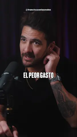El peor gasto que puede hacer una pareja es en una boda cara.