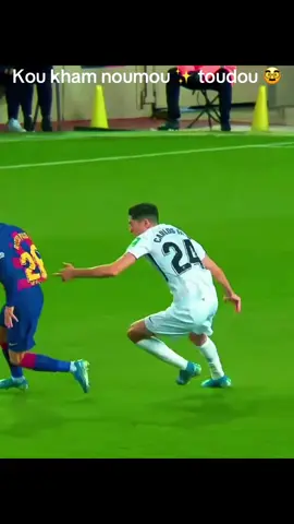 😭😭😭😭#viscabarca🔴🔵 #barça🔵🔴 @꧁Cheikh Catalan ꧂❤️💙🧃 @𝐅𝐀𝐋𝐋𝐎𝐔~𝐘𝐀𝐌𝐀𝐋 𝟏𝟎✪ 