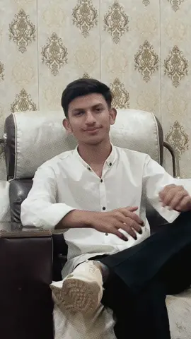 جب کسی نے نظر انداز کیا 🥀 تب پتہ چلا کہ اپنی حد میں رہنا کتنا ضروری ہے 🍂🫠@𝘾𝙃𝘼𝙐𝘿𝙃𝘼𝙍𝙔 𝘼𝙇𝙄 🚩🔕 @CHAUDحARY🥂 REحAN @𝓦𝓪𝓳𝓮𝓮𝓱♕ @بلاول گجر شکرگڑھ والا ✈️ @چُودھری تُوقیر گُورسی 🤍⚖️ 