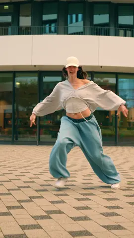 My best friend made these pants 😍😍dc me #baggypants #shuffledance #cuttingshapes #dancer #fyp 