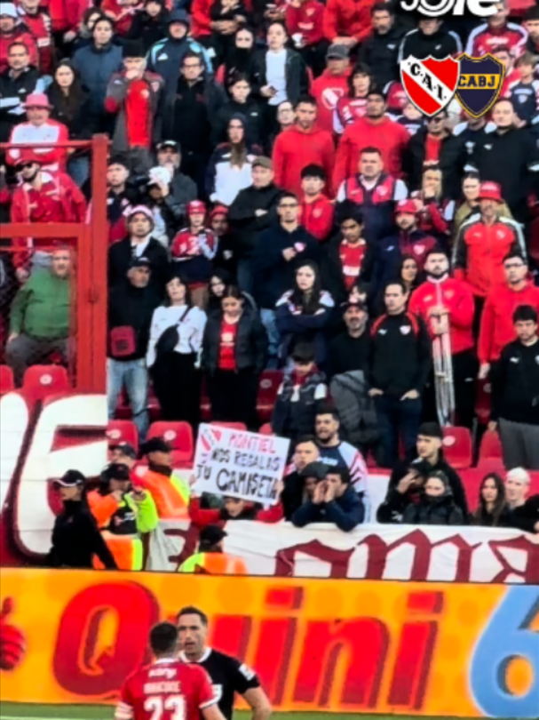 👉 A MONTIEL LE PIDEN LA CAMISETA EN EL CÓRNER 🔴 ▶ Pedido de camiseta para Santiago Montiel en la ejecución de un tira de esquina en el clásico INDEPENDIENTE-BOCA 🎥 @nicolaroccanarvaez @gonzalosuli