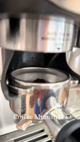 Te encanta el cafecito tanto como a mí? Acabo de crear mi primera plantilla en CapCut para que puedas hacer tu propio video de café en segundos. ✨ Solo agrega tus videos y personalízala a tu gusto. ☕ ¡Pruébala y cuéntame cómo quedó! @Breville  #CapCutTemplate #CoffeeLovers #AmantesDelCafe #Cafecito #fypシ  I found this amazing template in CapCut. Tap the link to try it out! https://www.capcut.com/tv2/ZTfQpeUoP/ Coffee Moments ☕ 