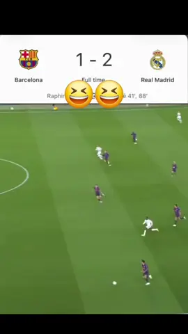 #Football #FootballSkills #RealMadrid #Soccer 