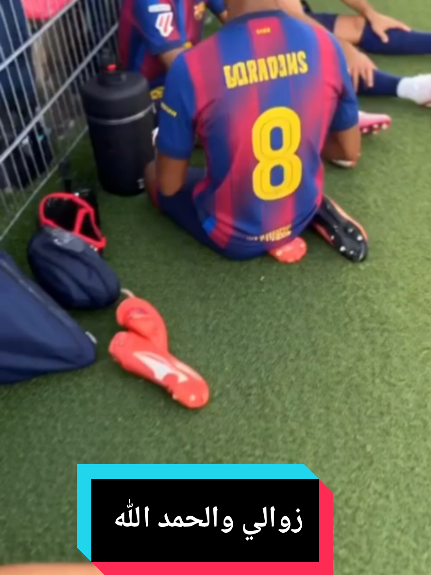 🔚 نهاية المباراة ريال مدريد يحسم الكلاسيكو بالفوز على غريمه برشلونة 2 - 1 مكبداً المتصدر الخسارة الأولى هذا الموسم محلياً. الدوري_الإسباني#mokhtar #زوالي #مختار #زوالي 