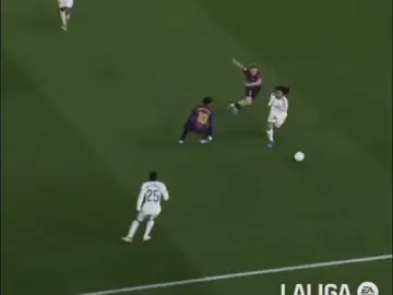 بمشيها بمزاجي 👅✌🏻. #fyp #realmadrid #fcbarcelona #ريال_مدريد #برشلونة 
