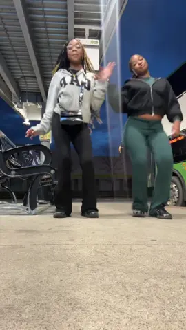 @niyah 